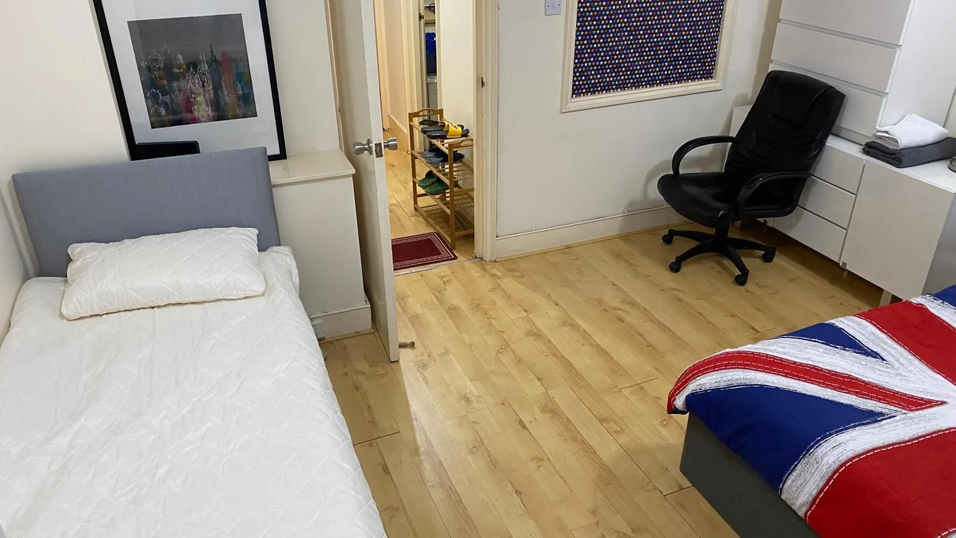 Privet Room Near Cambridge Heath Station London